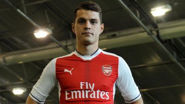 xhaka bursa djourou qualities pemain epl sawirro baro muslimiinta laacib horyaalka muslimka wenger revert ismael bennacer sportfogadj midfielder muslimcouncil